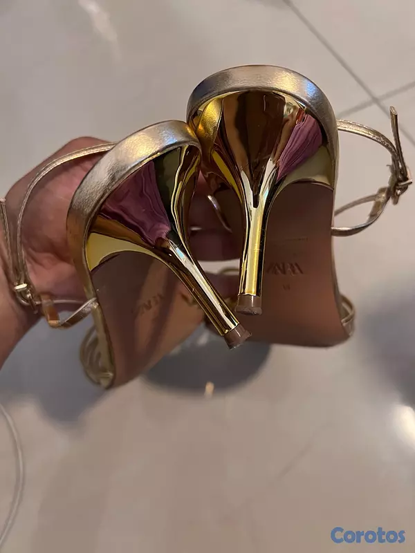 zapatos para mujer - Zapatillas de Zara #38 usada 3 veces como nuevas excelente condición  3