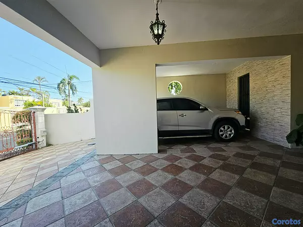 casas - Alquiler de Casa en Ensanche Julieta Morales 4