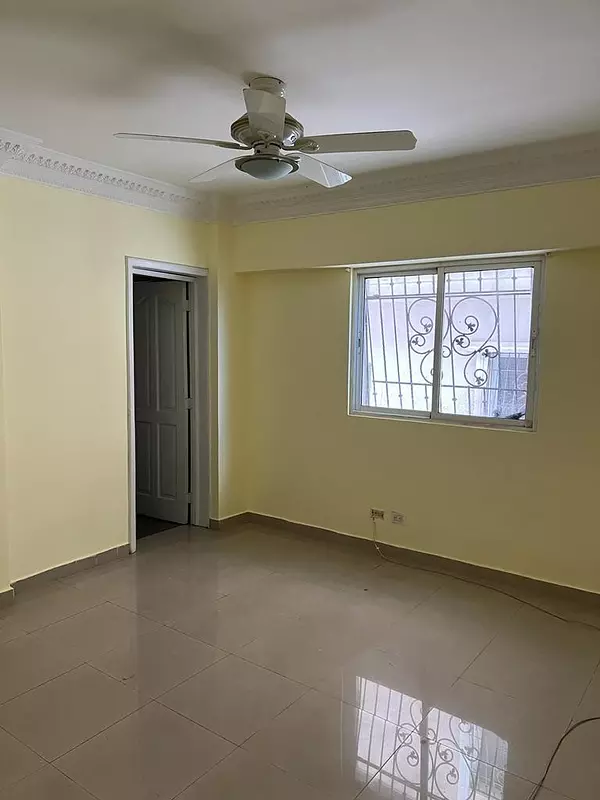 apartamentos - Se vende apartamento en Evaristo Morales 6