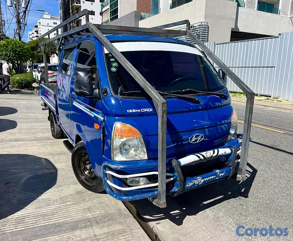camiones y vehiculos pesados - HYUNDAI PORTE II DOBLE CABINA 4WD 2