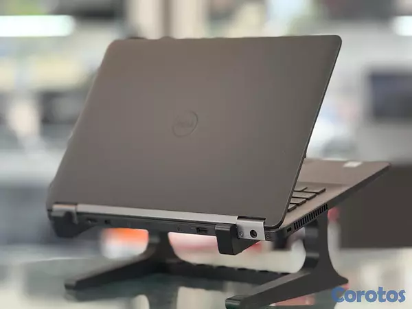 computadoras y laptops - Laptop dell latitude E7270 i5 6ta gen 8Gb ram 128  2