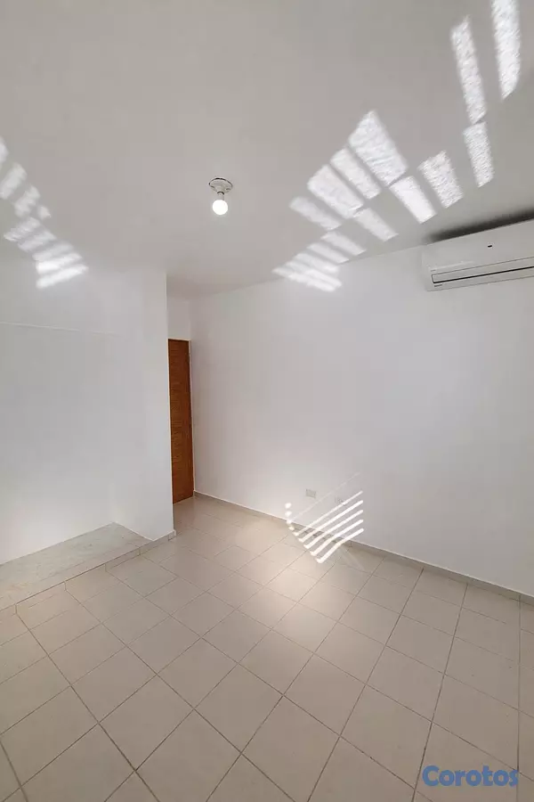 apartamentos - Res. Flamenco II, El Embrujo I, Santiago. 7
