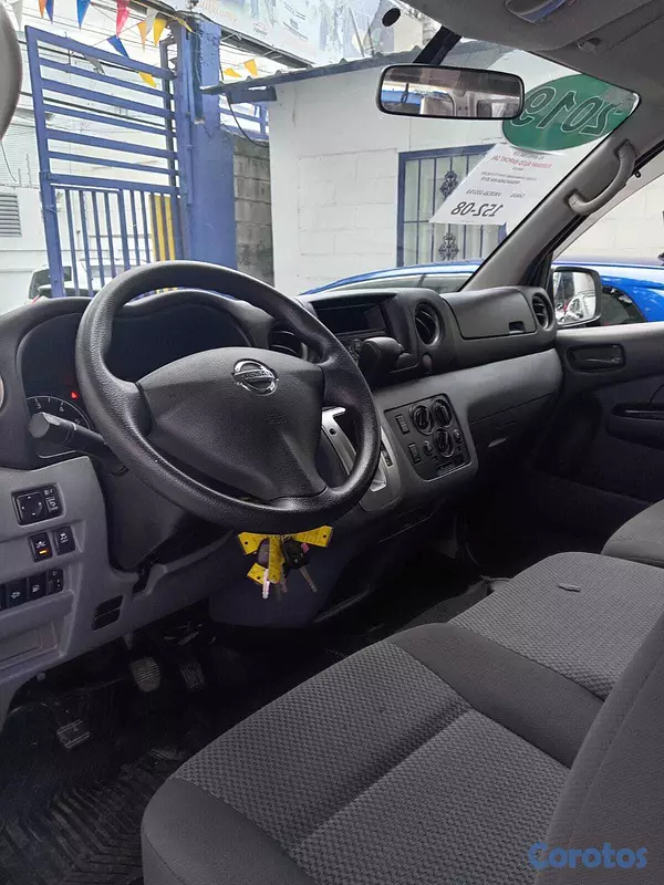 jeepetas y camionetas - NISSAN CARAVAN NV350 7