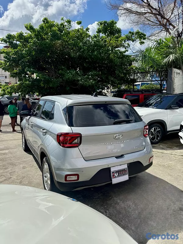 jeepetas y camionetas - Hyundai Venue 2022  6