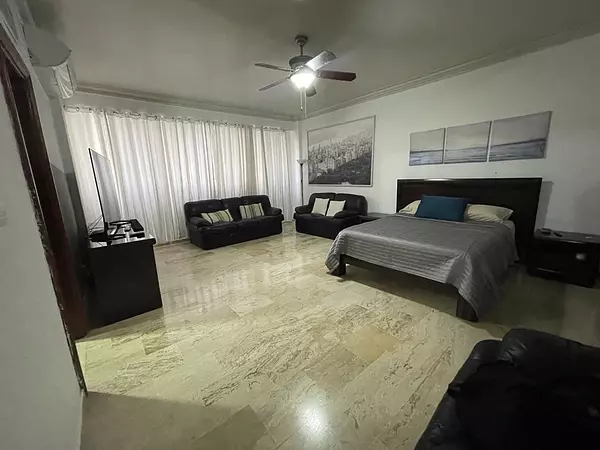 apartamentos - Apartamento 5to piso, en torre, Bella Vista Sur, Distrito Nacional  7