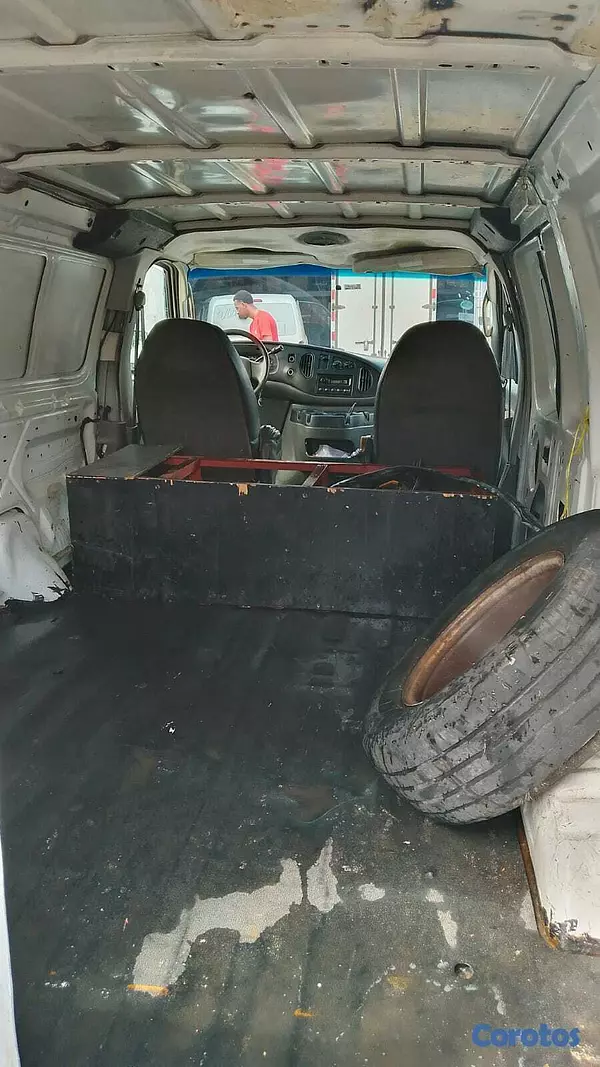 camiones y vehiculos pesados - Ford cargo blanca en venta 4