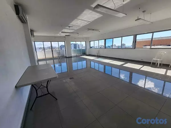 apartamentos - Apartamento de oportunidad en venta, Evaristo Morales  2