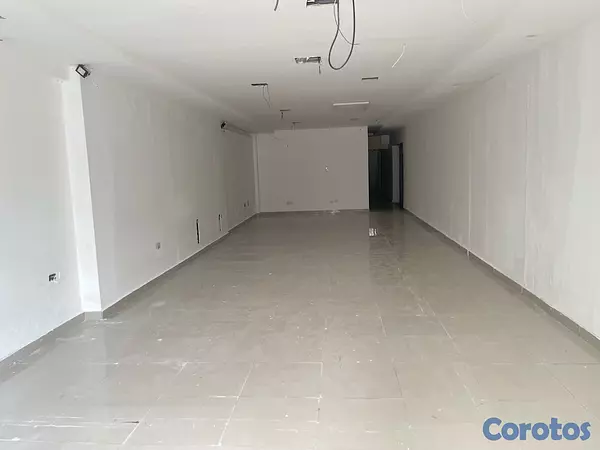 oficinas y locales comerciales - Alquiler local en Primer nivel 2