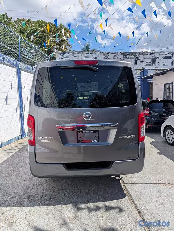 jeepetas y camionetas - NISSAN NV350 GX PREMIUM 2020 12
