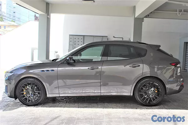 jeepetas y camionetas - Maserati Levante Hybrid 5