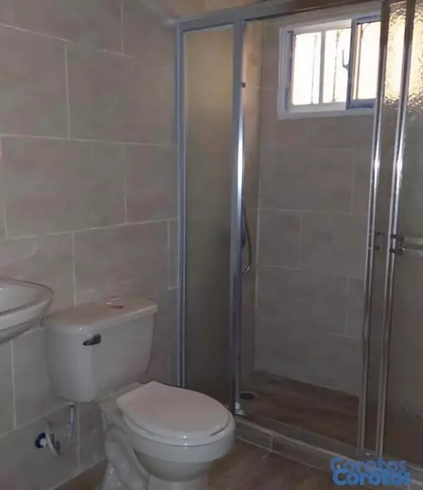 casas - Acogedora casa en alquiler, Lucerna, Manzana G #23, Santo Domingo Este. 6