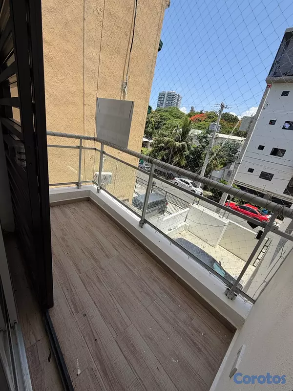 apartamentos - vendo segundo nivel próximo a la Jose Contreras hondura tres habitaciones dos pa 2