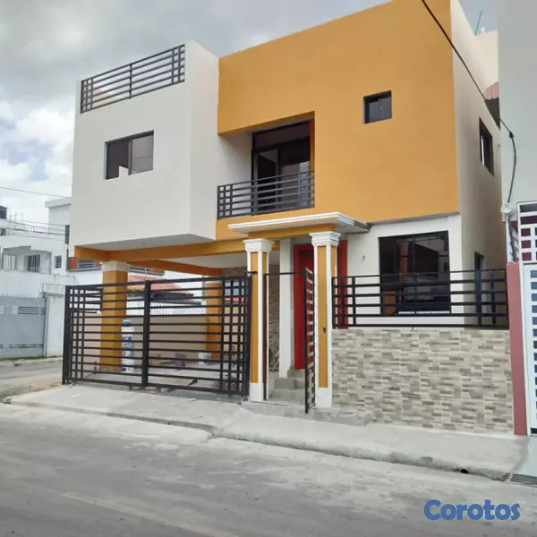casas - venta de casa en vista hermosa Santo Domingo este  5