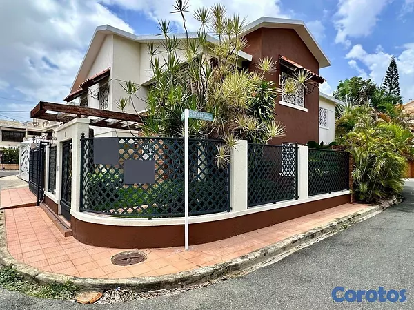 casas - venta de casa en la autopista de san isidro residencial mirador del este 2