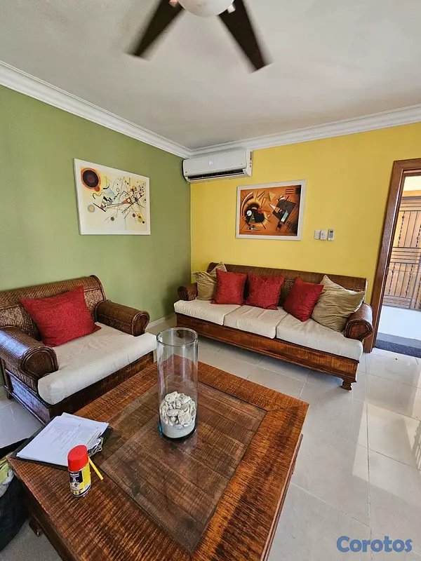 apartamentos - Se vende apto. de oportunidad 150 mt de la playa d 2