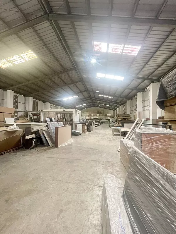 oficinas y locales comerciales - nave en Herrera 2