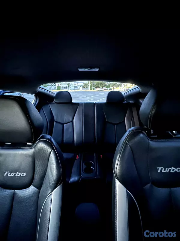 carros - Veloster Turbo 10