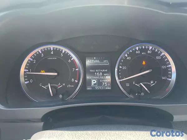 jeepetas y camionetas - Toyota Highlander 2015 6