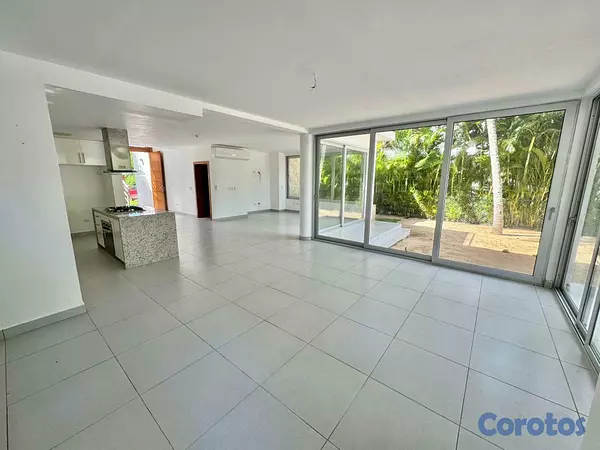 casas vacacionales y villas - Villa en Venta y Alquiler PLAYA NUEVA ROMANA 3
