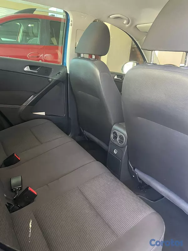 jeepetas y camionetas - Volkswagen Tiguan 2013 • 81,000K km • Excelentes Condiciones  13