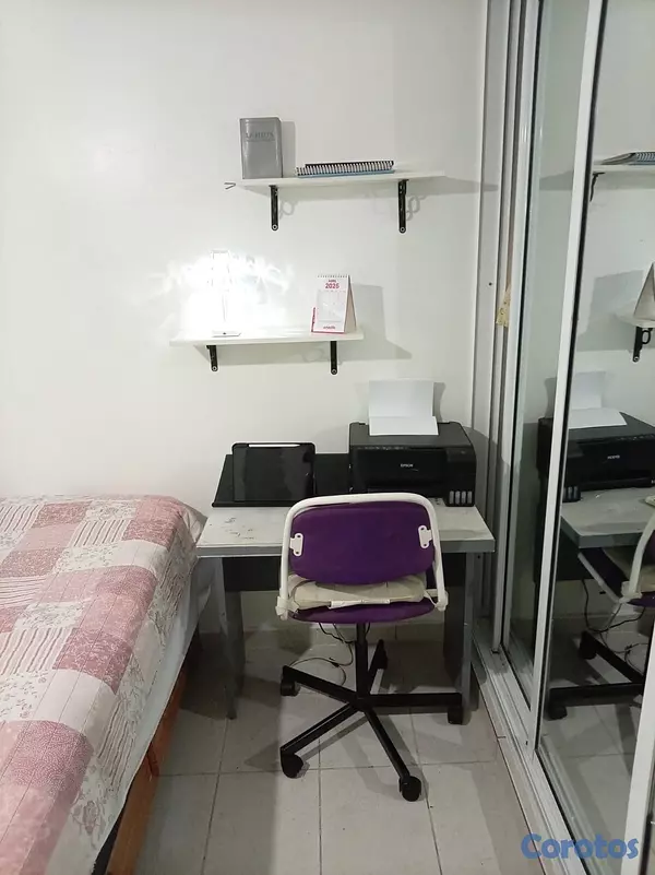 articulos de oficina - SE VENDE ESCRITORIO Y SILLA DE OFICINA🔥 2