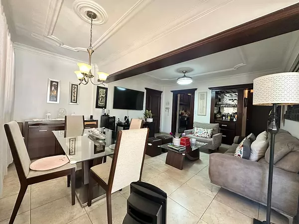 apartamentos - Apartamento en Venta EVARISTO MORALES USD 195,000. 8