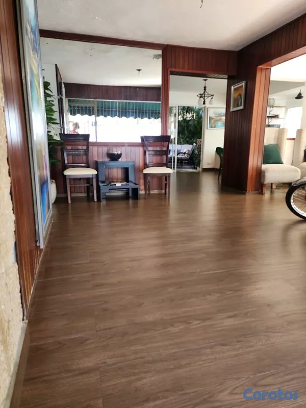 casas - Casa En Venta En Cayetano 5
