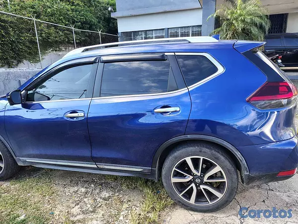 jeepetas y camionetas - Nissan Rogue LS 2020 Automatica 4x2, Cuatro Puerta 7