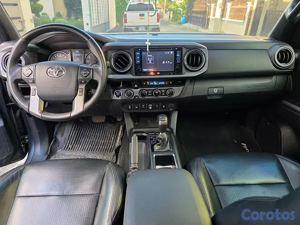 jeepetas y camionetas - Toyota Tacoma 2018 TRD OFF ROAD 6