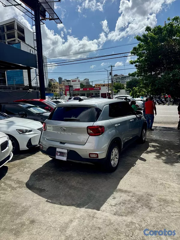 jeepetas y camionetas - Hyundai Venue 2022  7