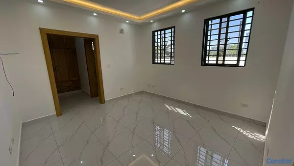 casas - MODERNA CASA EN VENTA EN SANTIAGO. 5