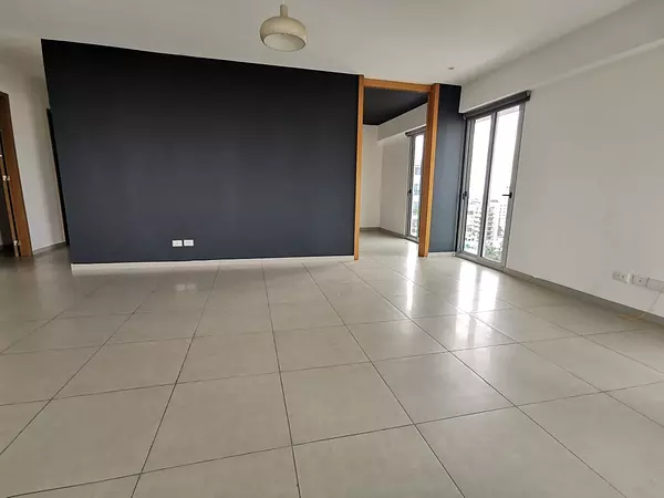 apartamentos - Apartamento en alquiler con línea blanca, Piantini!!
153 metros
 Piso 10
1800usd 4