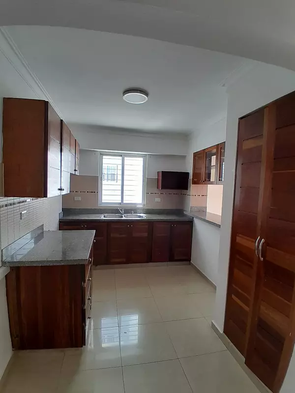apartamentos - ALQUILO APARTAMENTO EN EL MILLÓN 3HABITACIONES  2