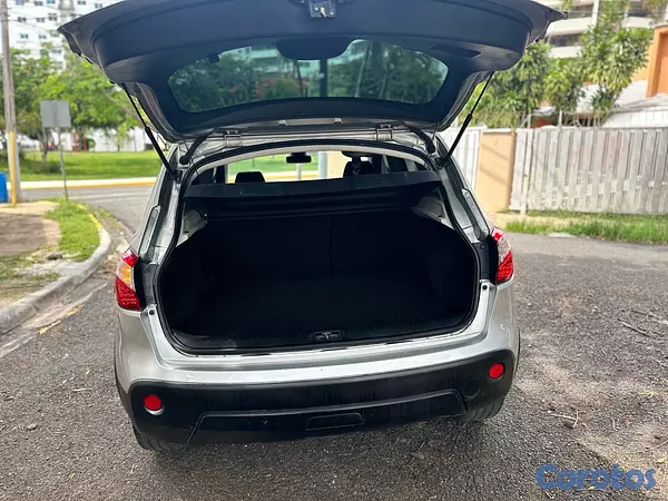 jeepetas y camionetas - Nissan qashqai 2011 7