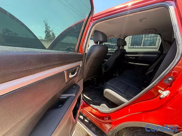 jeepetas y camionetas - Vendo CRV ROJA 4x2 2018 4