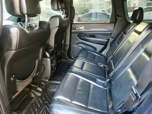 jeepetas y camionetas - Jeep Grand Cherokee 75 Aniversario (edición 2016-2017)  8