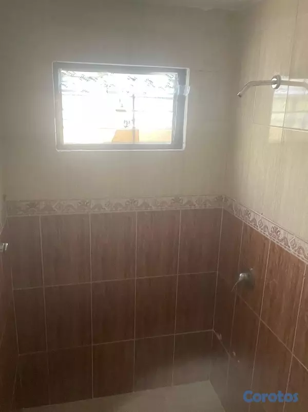 apartamentos - Apartamento en Alquiler en Renacimiento. 2do piso. 4