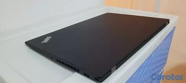 computadoras y laptops - Lenovo T480s 14 Pulg Core i5 8va Gen Ram 16gb ddr4 Disco 256gb Video 8gb 3