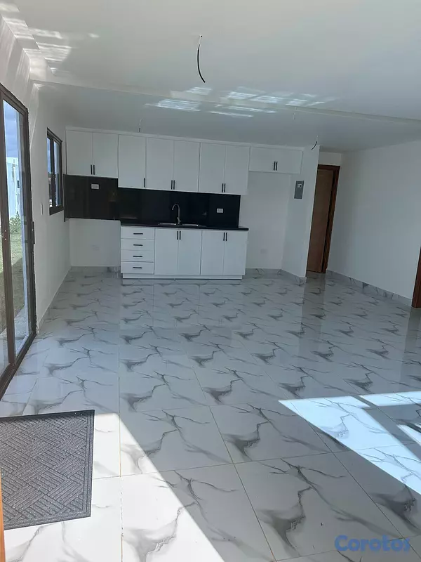 apartamentos - ALQUILO CASA EN BOCA CHICA A 5 MINUTOS DE LA PLAYA 4