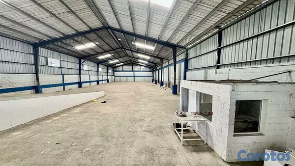 otros inmuebles - NAVE INDUSTRIAL EN RENTA CON OFICINAS AUTOPISTA DUARTE SANTIAGO 3