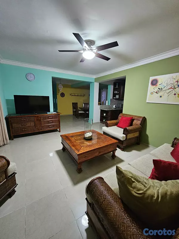 apartamentos - Se vende apto. de oportunidad 150 mt de la playa d 3