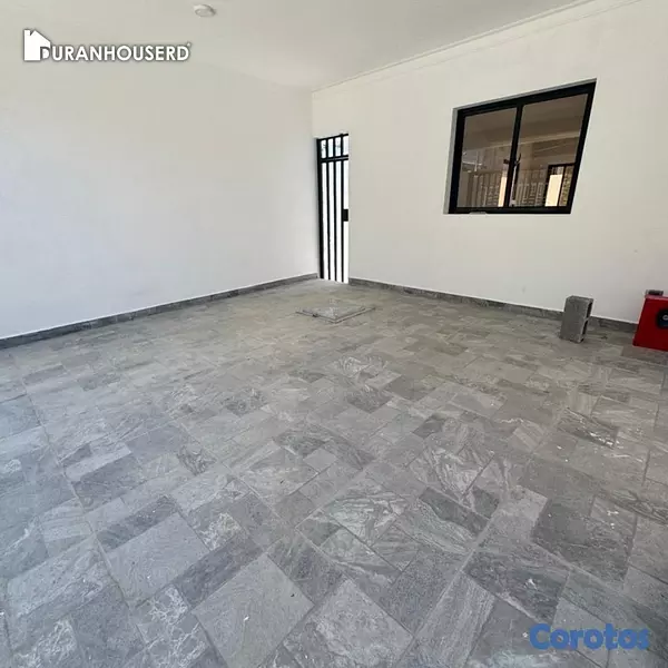 casas - venta de casa con piscina en la autopista de san isidro Santo Domingo este  7