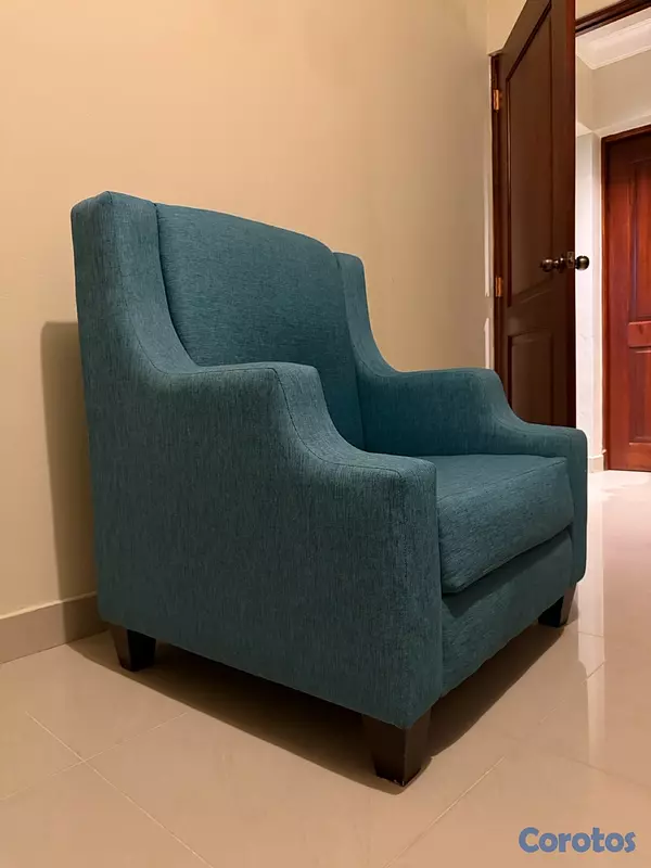 muebles y colchones - Butaca en tela de color verde, en excelente condiciones  2