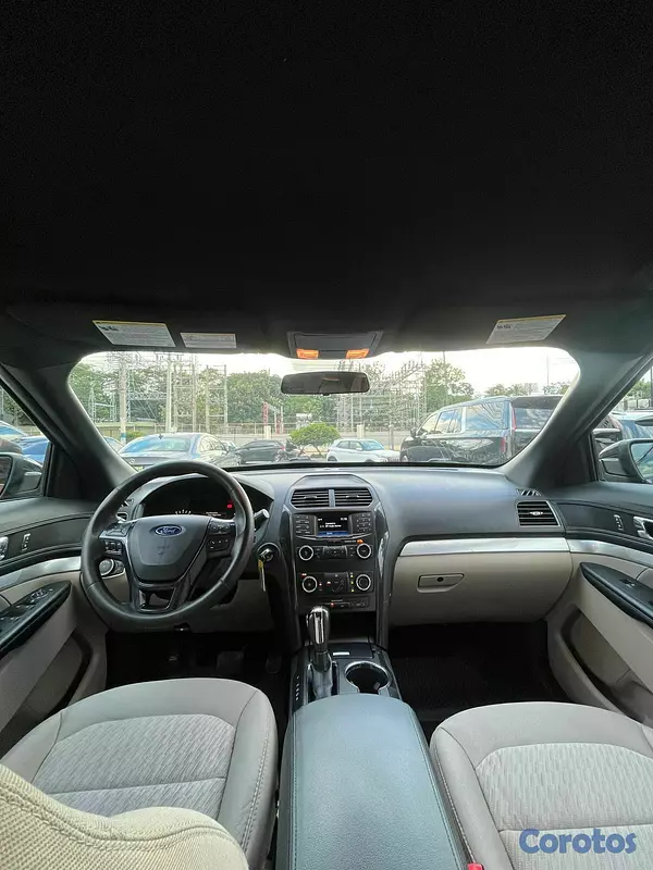 jeepetas y camionetas - Ford Explorer XL 2019 4