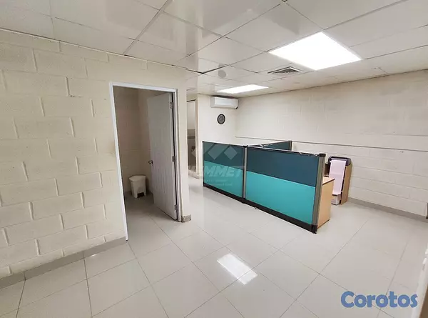 oficinas y locales comerciales - NAVE INDUSTRIAL GURABO SANTIAGO DOBLE ALTURA Y OFI 6