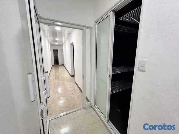 casas - ALQUILA LOCAL IDEAL PARA NEGOCIO, OFICINA, SPA, CENTRO VETERINARIO, 5