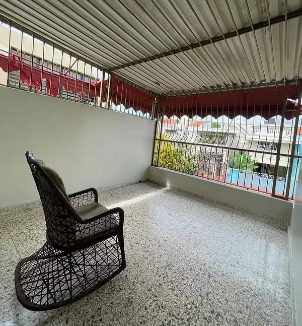 casas - Vendo casa: sector: velazcasa independencia.  8