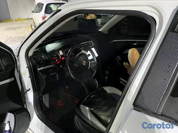 carros - suzuki Swift rs 2013 2