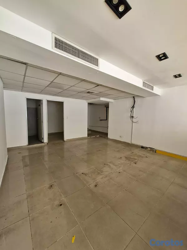 oficinas y locales comerciales - Local comercial en Naco 6