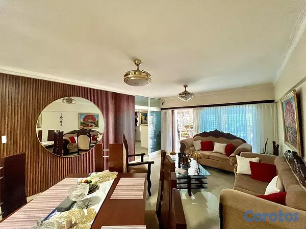 apartamentos - APARTAMENTO EN VENTA 2DO NIVEL CON TERRAZA – RENAC 4